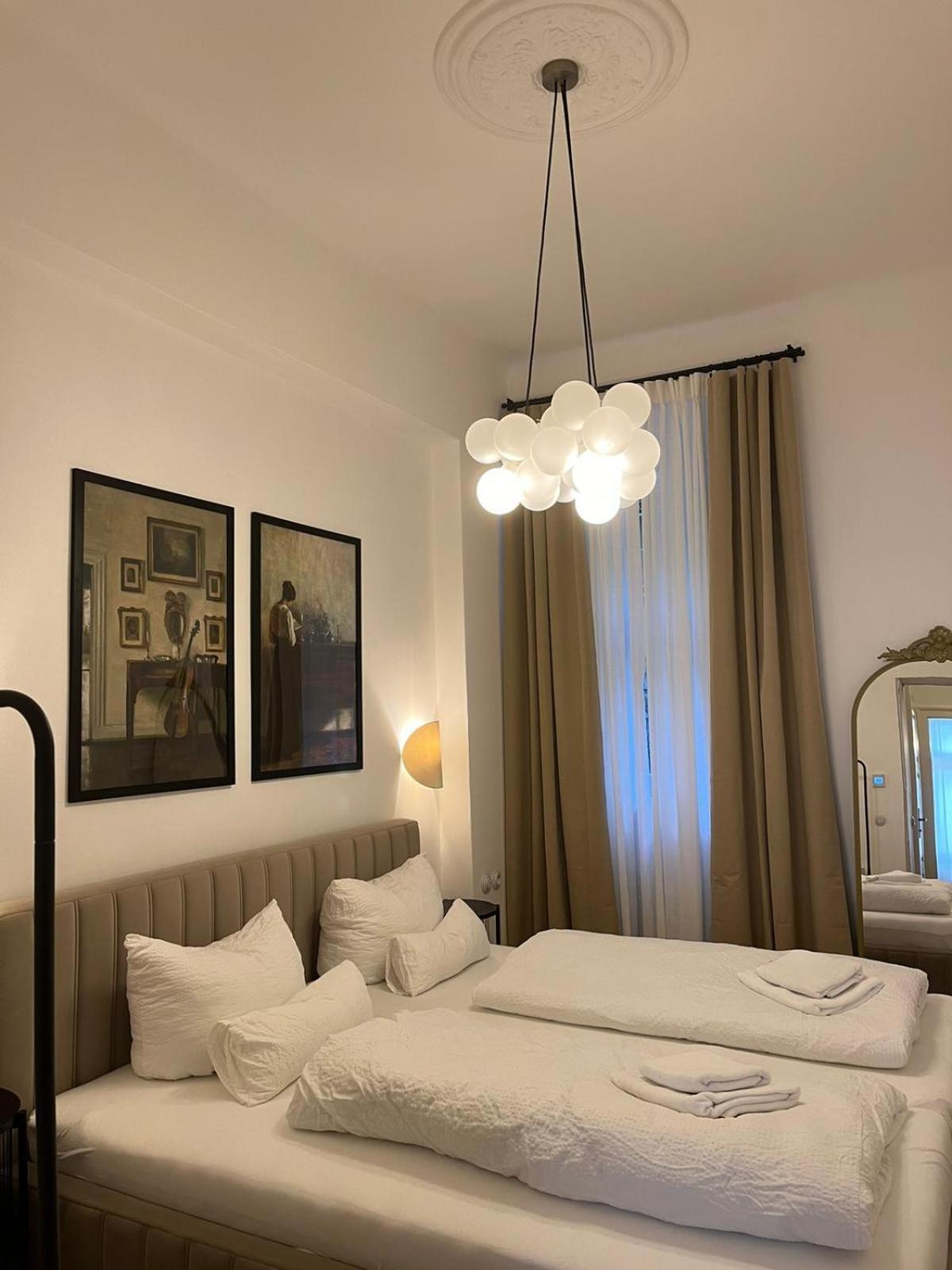 Apartma Aida 1908 كارلوفي فاري المظهر الخارجي الصورة
