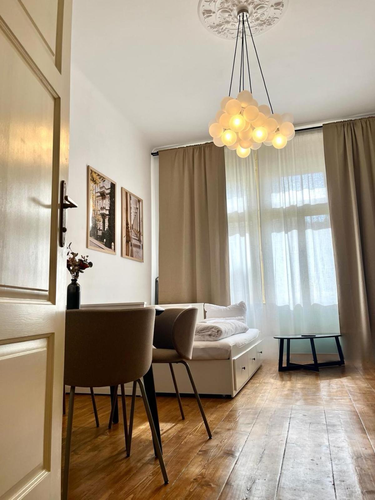 Apartma Aida 1908 كارلوفي فاري المظهر الخارجي الصورة