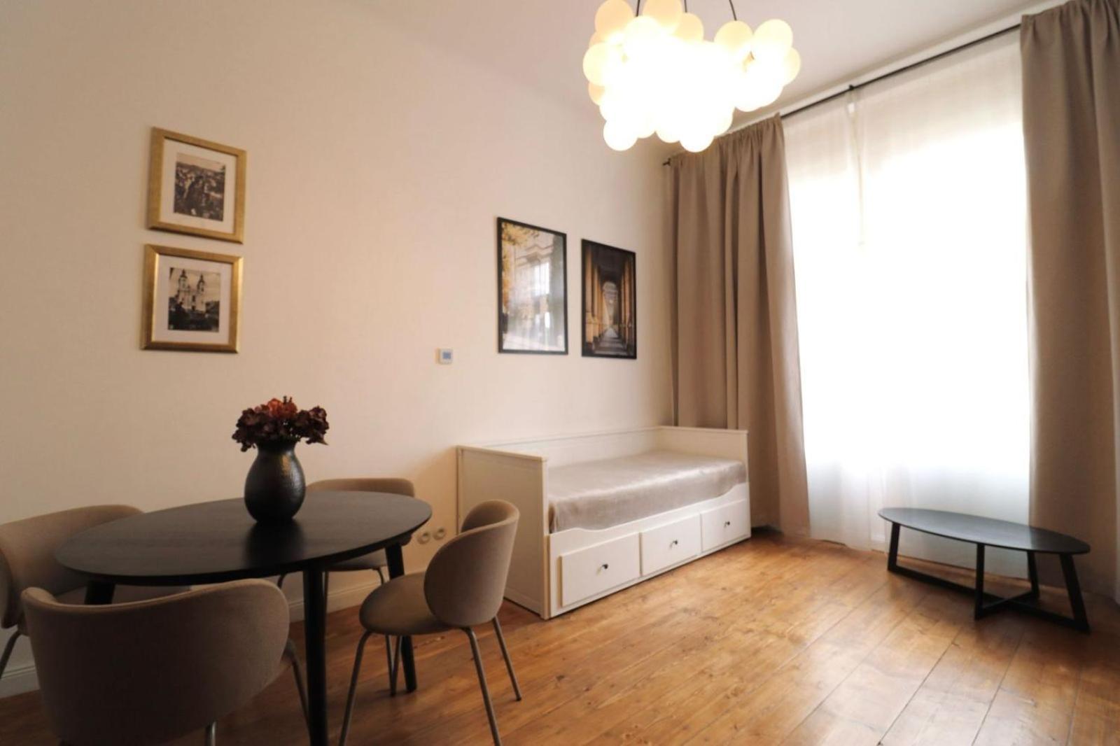 Apartma Aida 1908 كارلوفي فاري المظهر الخارجي الصورة